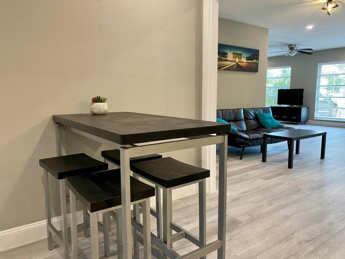 Spacious 5 Bedrooms 3 Bathrooms Family-Friendly Home With Heated Salt Pool Clearwater Ngoại thất bức ảnh