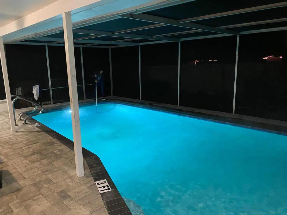 Spacious 5 Bedrooms 3 Bathrooms Family-Friendly Home With Heated Salt Pool Clearwater Ngoại thất bức ảnh